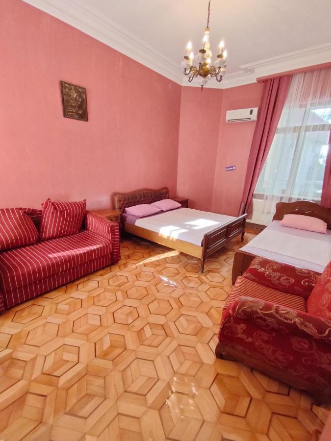 Batumi Sun Hostel Exterior photo