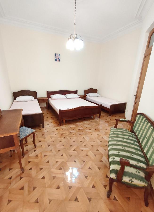 Batumi Sun Hostel Exterior photo