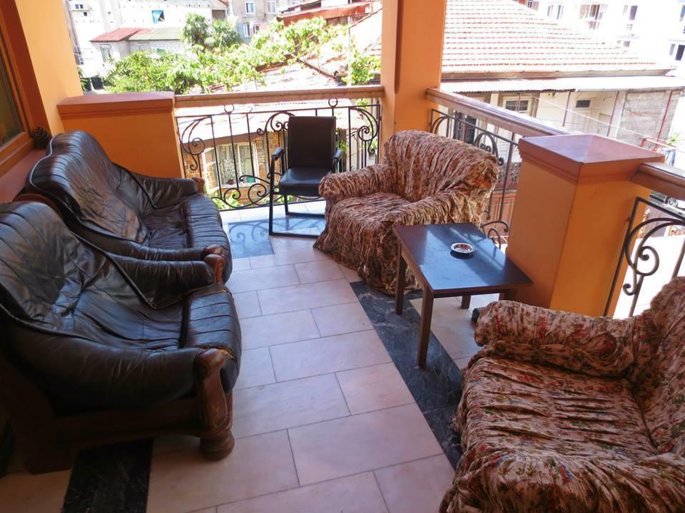 Batumi Sun Hostel Exterior photo